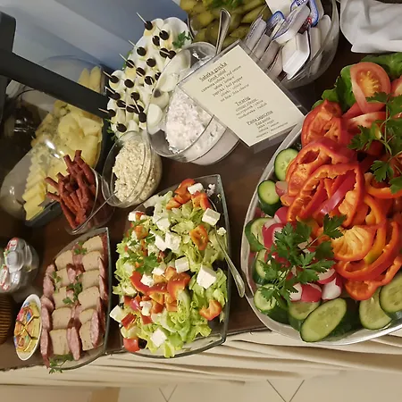 安蒂卡旅馆 公寓式酒店 2*