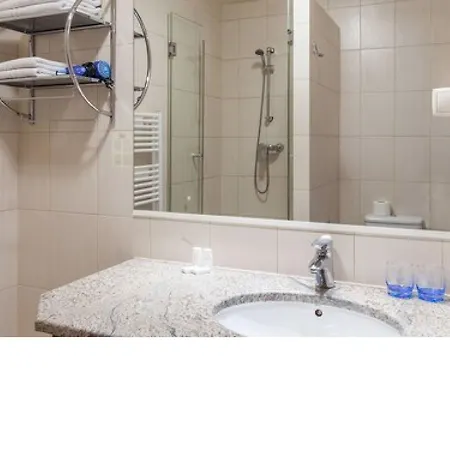 Aparthotel Antica 3*